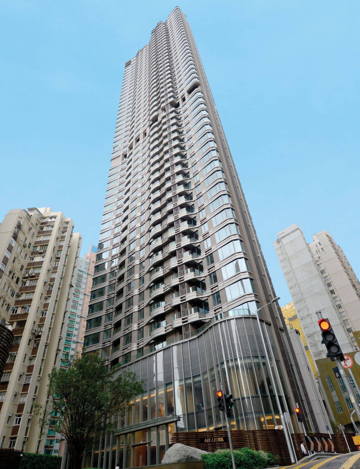 img_Arezzo-730x1070-1