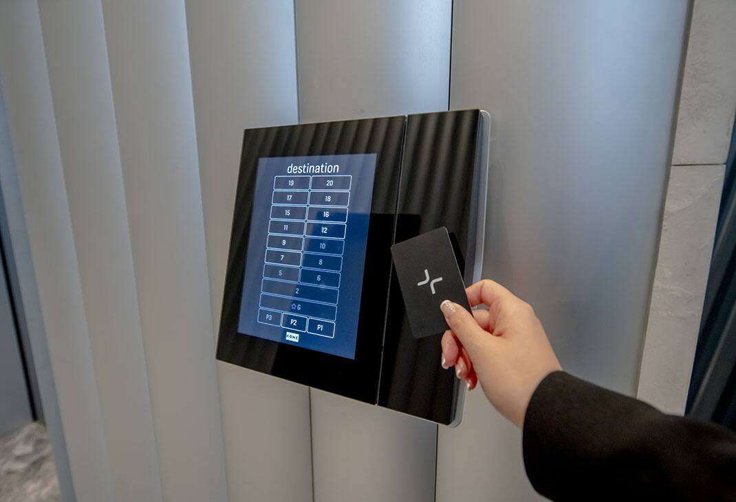 img_FTLife-Tower-1070x730-1