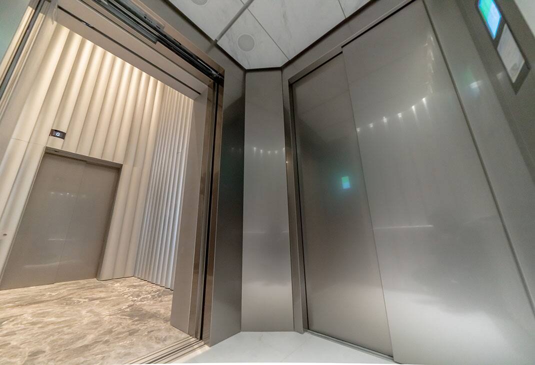 img_FTLife-Tower-1070x730-5